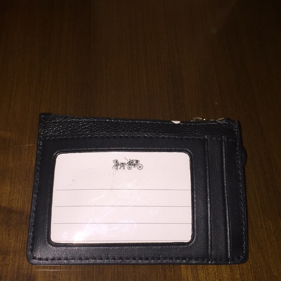 Disney x Coach Snow White Dwarfs Eyes ID keychain - Picture 3 of 5